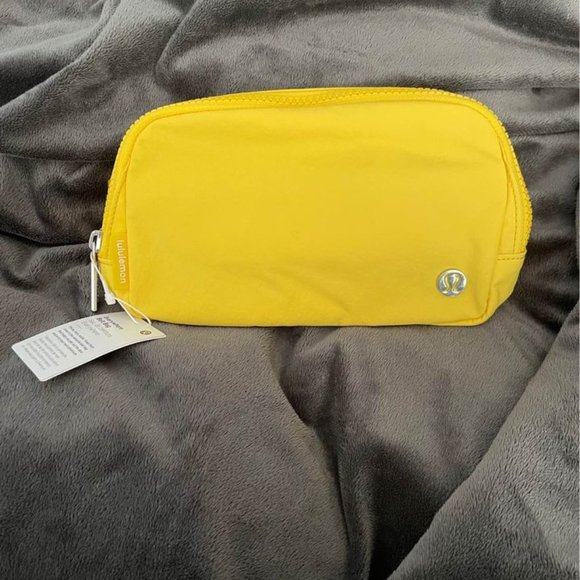 lululemon athletica Handbags - NWT LULULEMON EVERYWHERE BELT BAG 1L Utility Yellow OS